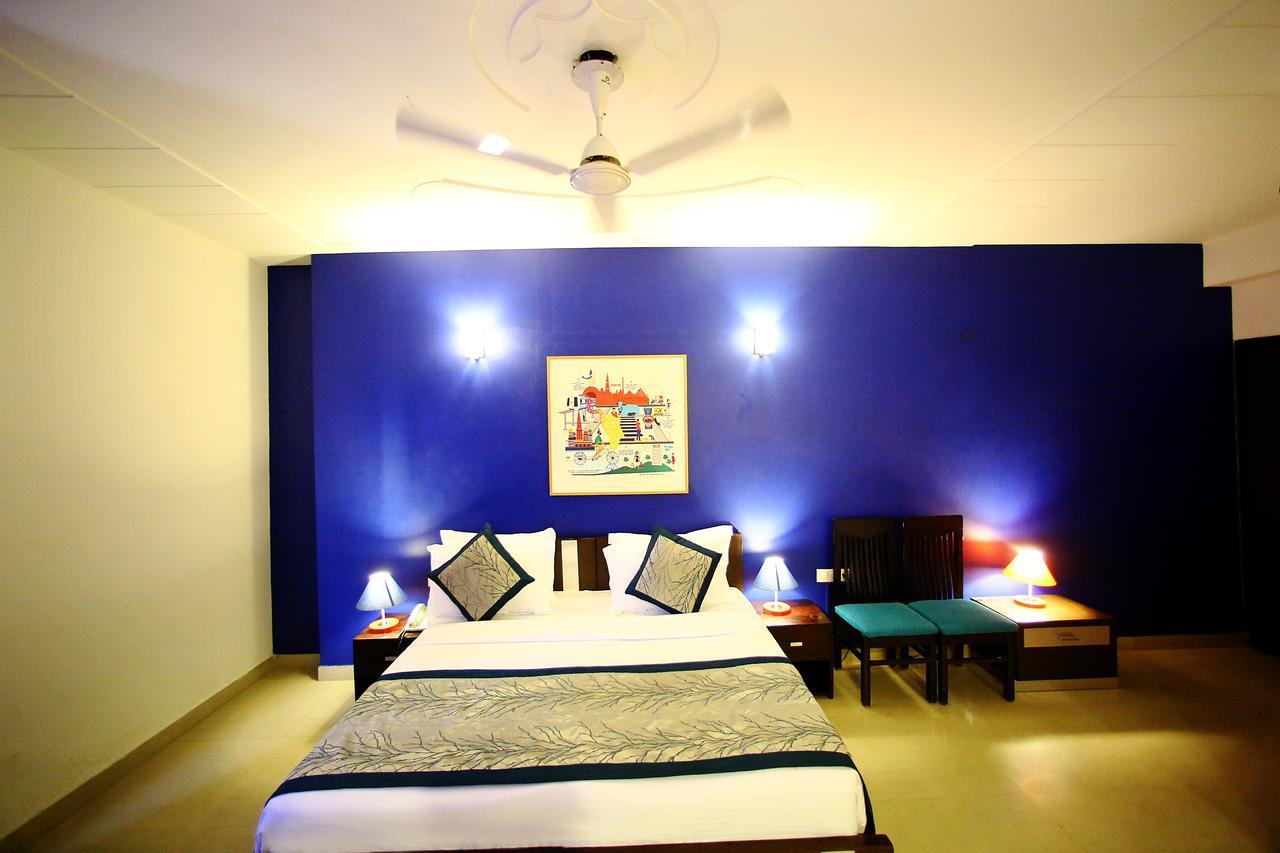 Hotel Lohmod At National Highway 8 - Free Airport Transffer Nuova Delhi Esterno foto
