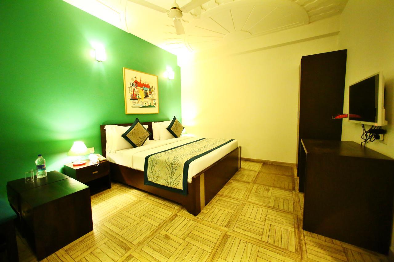 Hotel Lohmod At National Highway 8 - Free Airport Transffer Nuova Delhi Esterno foto